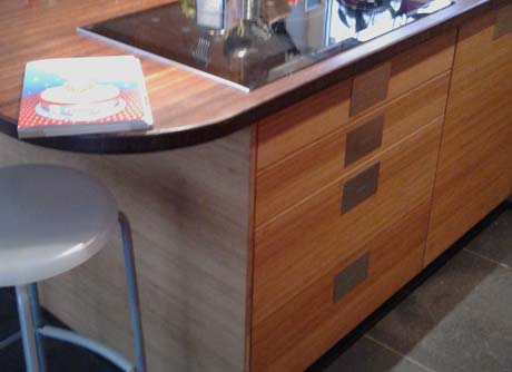 Cuisine Bambou Caramel Horiz. + Poignée Métal encastrée